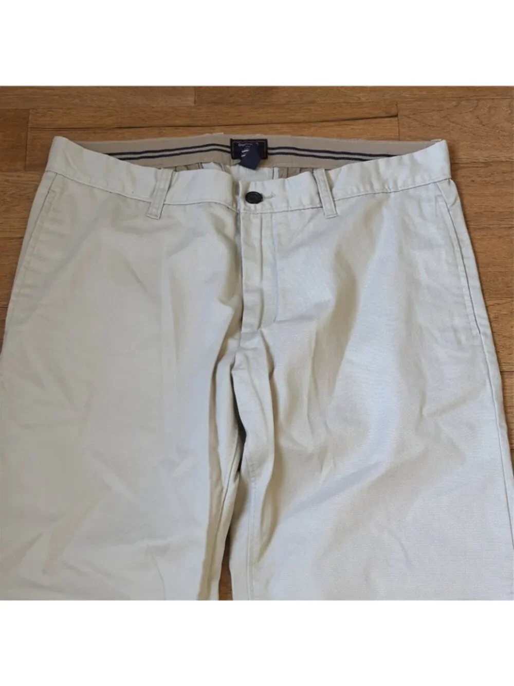 Gap Khakis Straight Fit Men's 33X30 Beige Flat Front 100% Cotton Preppy Office